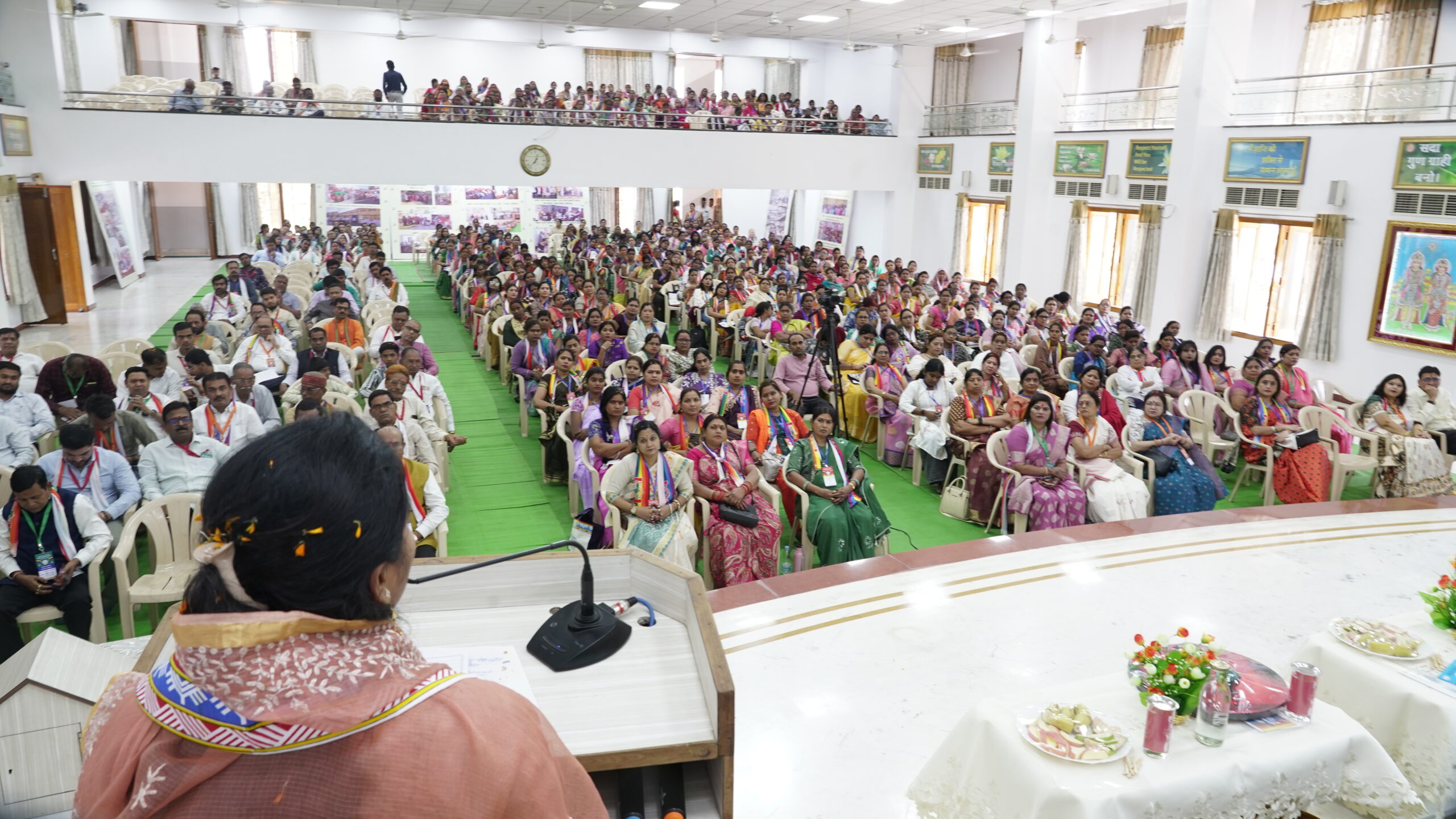 Image gallery marquee